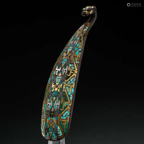 CHINA WARRING STATES PERIOD BELT HOOK INLAID WITH GOLD , SILVER, AND TURQUOISE