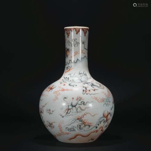 Qing Dynasty ink colour globular shape vase
