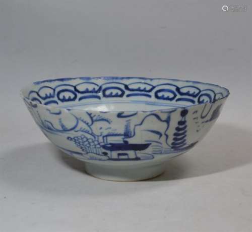 CHINE Bol en porcelaine à décor blanc bleu H.: 7.2…