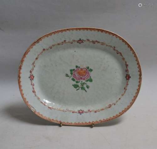 CHINE Compagnie des Indes Plat ovale en porcelaine…