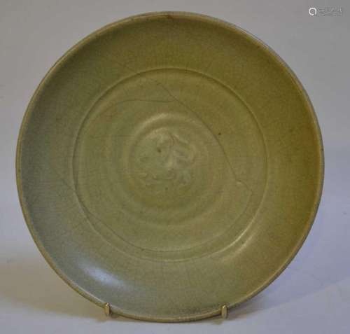 CHINE Plat rond en céramique céladon D.: 25 cm