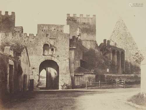 AnonymPorta San Paolo und Cestius-Pyramide