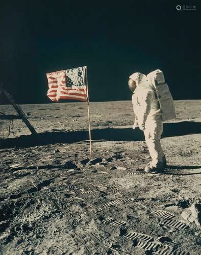 NASABuzz Aldrin beside the Stars and Stripes