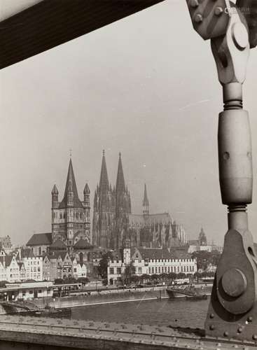 Dr. Paul WolffAlfred TritschlerKöln, von der Deutzer Brücke aus gesehen