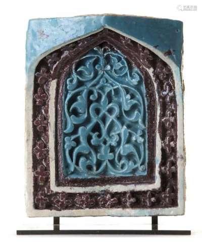 A Timurid Monochrome Moulded P…