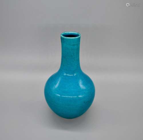 Chinese Turquoise glazed vase