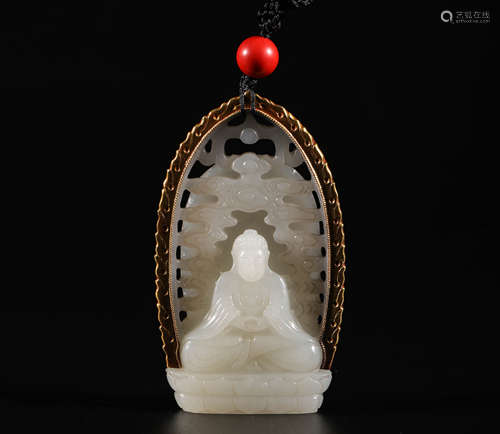 hetian jade sakyamuni sculpture covered with gold from Qing清代和田玉包金釋迦摩尼像