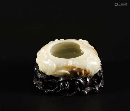 HeTian Jade Pen Washer from Qing清代和田玉福壽筆洗