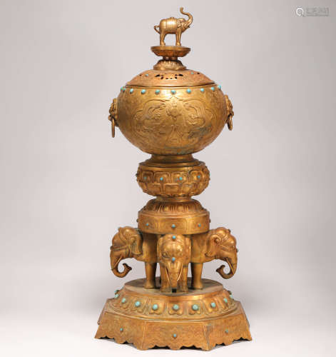 Copper and Golden Censer with Dragon Grain and Elephant Head from Qing清代铜鎏金龙纹象首香薰