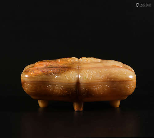 hetian jade container from Tang唐代和田玉供盒