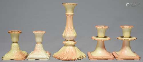 ONE AND TWO PAIRS OF LOCKE & CO WORCESTER CANDLESTICKS, C1902-14, MOULDED WITH LEAVES IN SHADED