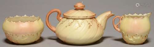 A LOCKE & CO WORCESTER TEAPOT AND COVER AND CREAM JUG AND SUGAR BOWL, C1902-14, IN SHADED APRICOT