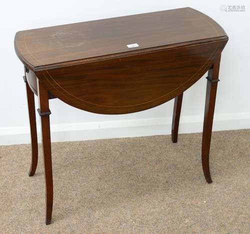 AN EDWARDIAN MAHOGANY AND LINE INLAID ROUND DROP LEAF TABLE, C1905, ON SLIGHTLY SPLAYED SQUARE