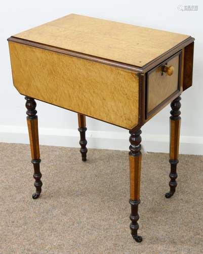 A BIRD'S EYE MAPLE AND MAHOGANY DROP LEAF TABLE, ENGLISH OR FRENCH, C1860, FITTED WITH DRAWERS TO