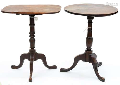 A GEORGE III MAHOGANY TRIPOD TABLE, 71CM H; 57CM DIA AND A VICTORIAN MAHOGANY TILT TOP TRIPOD