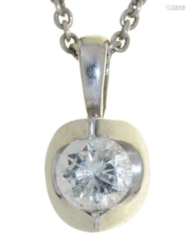 A DIAMOND PENDANT IN 18CT WHITE GOLD, 11MM, IMPORT MARKED, ON A SILVER NECKLET (2) Good condition