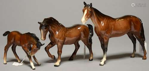 TWO BESWICK HORSES AND A FOAL, 20CM H AND SMALLER, PRINTED MARK OR UNMARKED Good condition