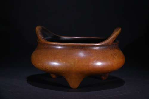 A Chinese Bronze Censer