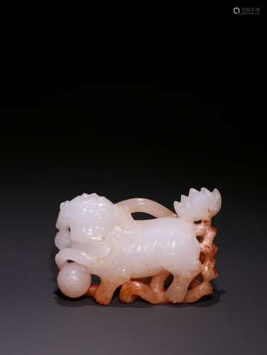 A Chinese Hetian Jade Lion Shaped Ornament