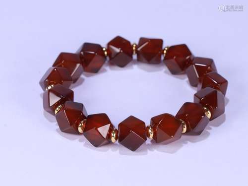 A Chinese Agate Bracelet