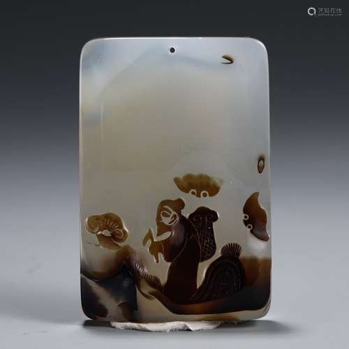 A Chinese Agate Figure Carved Pendant