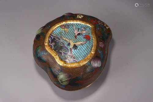 A Chinese Cloisonne Box