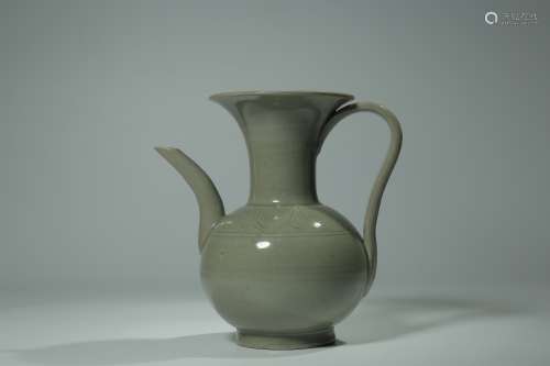 A Chinese Porcelain Longquan Kiln Pot