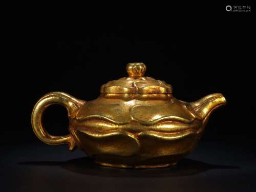 A Chinese Zisha Teapot Of Flower Pattern With Mark&Gilding