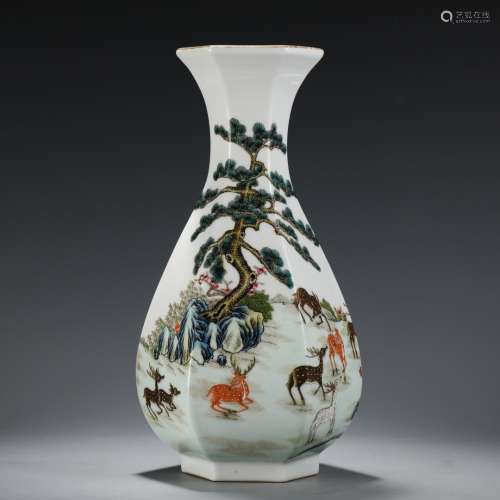 A Chinese Porcelain Wucai Beast Vase