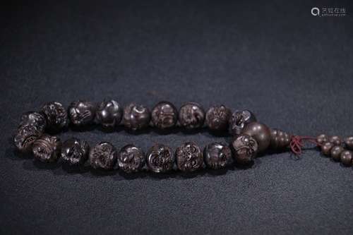 A Chinese Agarwood Bracelet