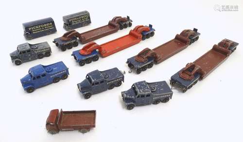 Toys: A quantity of Lesney Matchbox die cast scale model vehicles advertising Pickfords Removals &