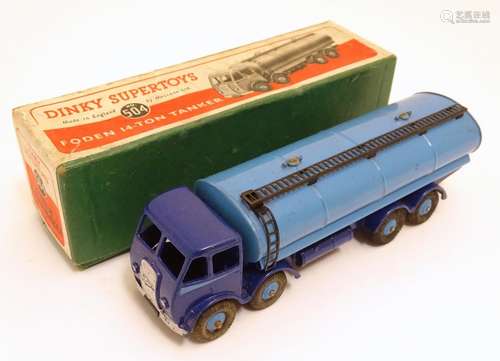 Toy: A Dinky Supertoys die cast scale model Foden 14-Ton Tanker, model no. 504, boxed. Please Note -