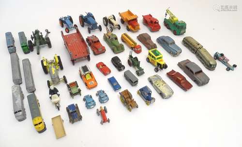 Toys: A quantity of assorted die cast and tinplate scale model vehicles to include Matchbox Foden