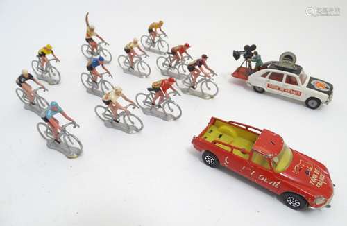 Toys: Two Corgi Toys die cast scale model vehicles comprising Renault 16 Tour de France Paramount