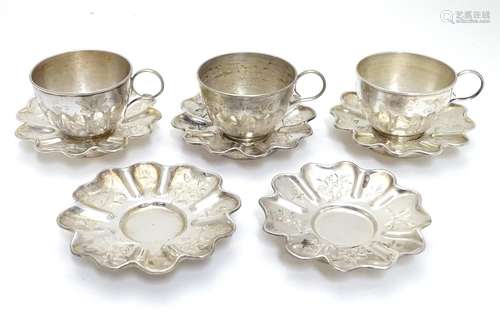 Chinese export : 3 silver plate teacups with birds and prunus decoration marked under with