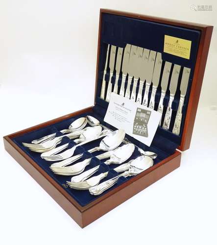 Viners silver plate Flatware : A ' 44 piece Westbury Canteen '. Cased. Please Note - we do not