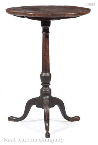 American Federal Mahogany Tilt-Top Candlestand