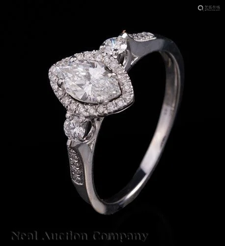 18 kt. White Gold and Diamond Ring