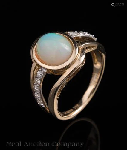 14 kt. Yellow Gold, Opal and Diamond Ring