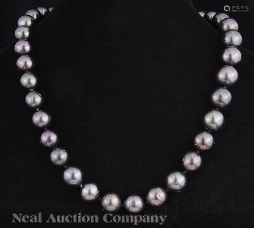 Tahitian Pearl Necklace