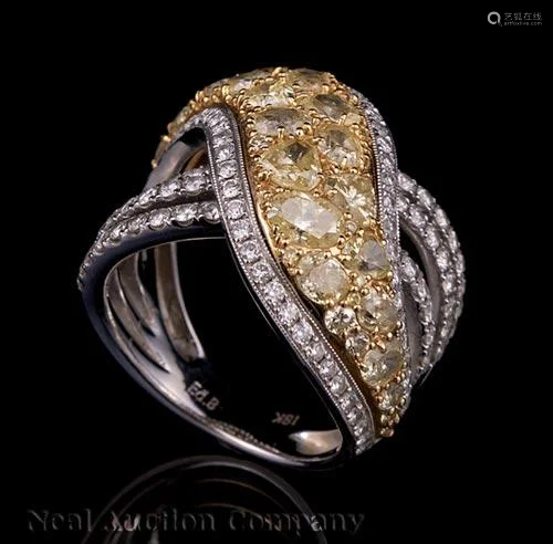 Gold and Colorless and Yellow Diamond Ring