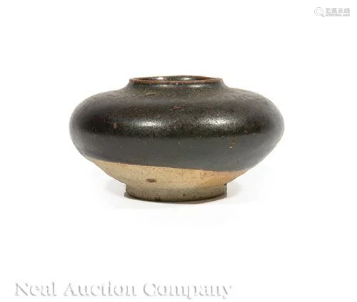 Chinese Henan Black Glazed Pottery Vessel