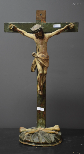 Christ in polychrome carved wood XVI th century. Ht 56