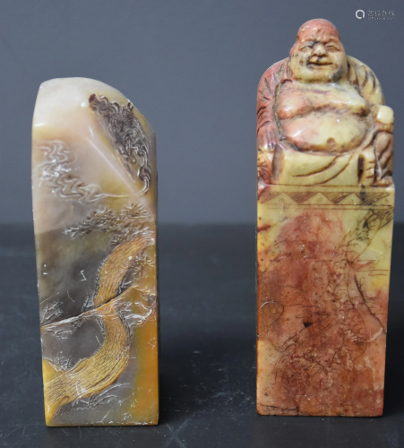 Lot of 2 Chinese seals in hard stone including one