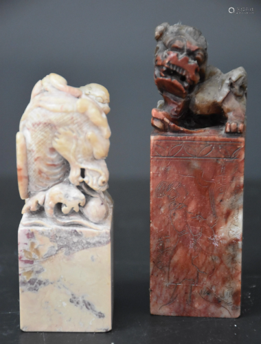 Lot of 2 Chinese seals in hard stone with dragon and