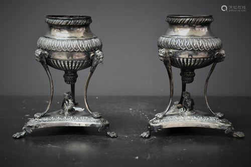 Pair of silver tripod vases circa 1880. Ht 18 cm.