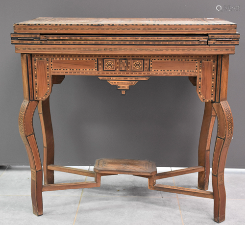 Nineteenth century Syrian game table with inlaid