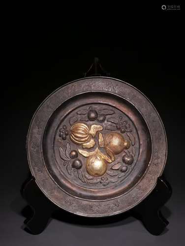 A Chinese Silver Fruit Pattern Plate