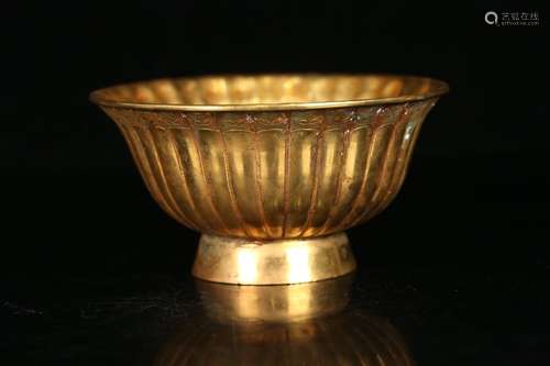 A Chinese Gilt Bronze Bowl With Fruit Shape