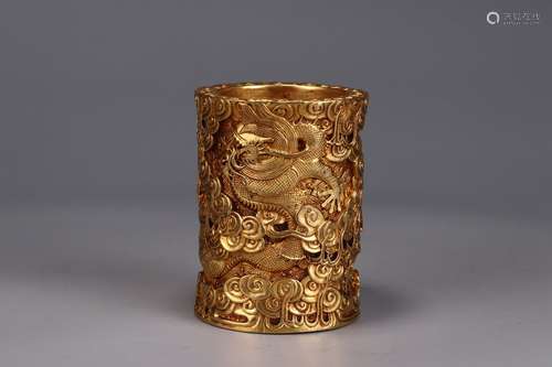 A Chinese Gilt Bronze Dragon Pattern Brush Pot